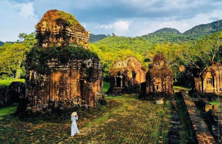 Discovering the Wonders of My Son Sanctuary