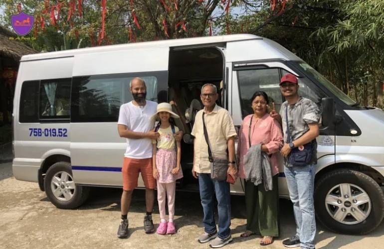 Traveling from Danang to Bana Hills by private car