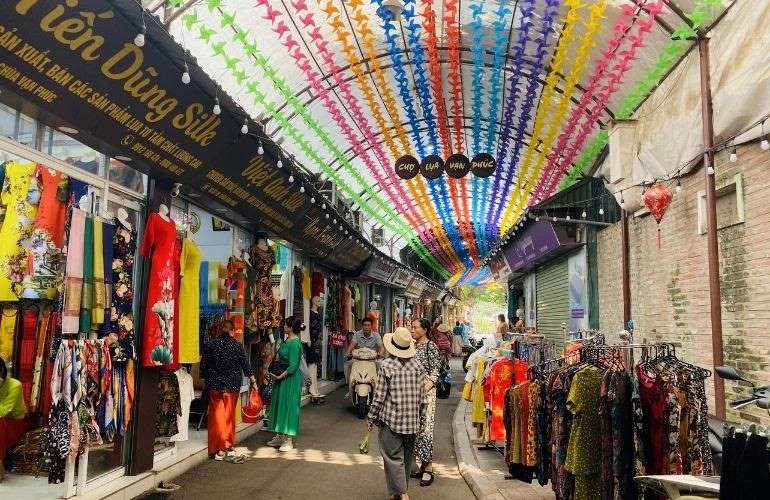 Van Phuc Silk Village near Hanoi