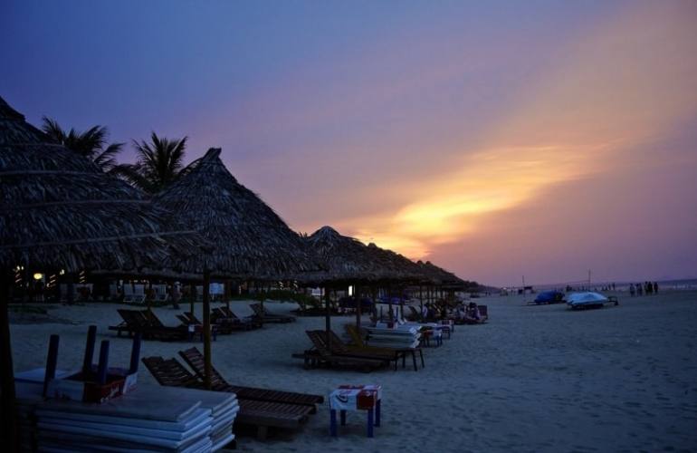 An Bang Beach at night