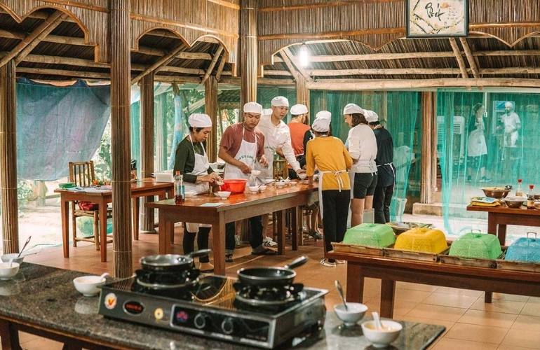 Join a cooking class in Hoian