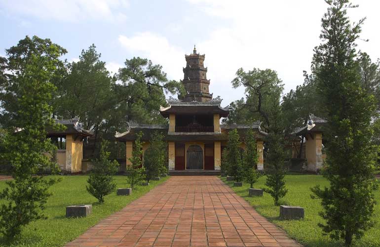 Thien Mu Pagoda