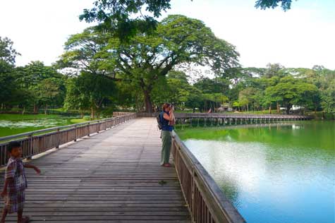 Asia Private Travels will bring you on a sightseeing Myanmar tour