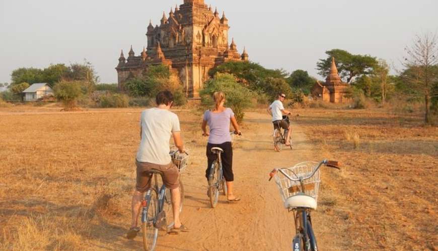 Bagan Biking Tour to New Bagan