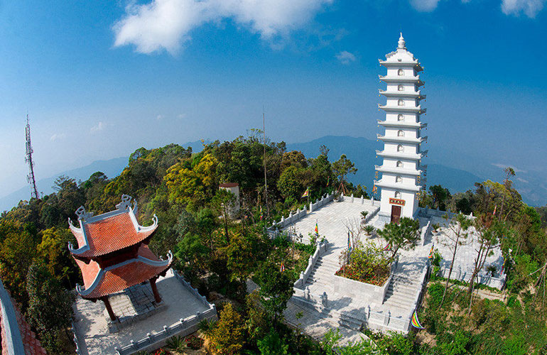 Visiting pagoda in Da Nang